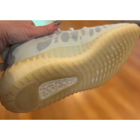 Adidas Yeezy 350 V2 Mono Ice Men’s Size 9 Blue White Running Shoes main image 4